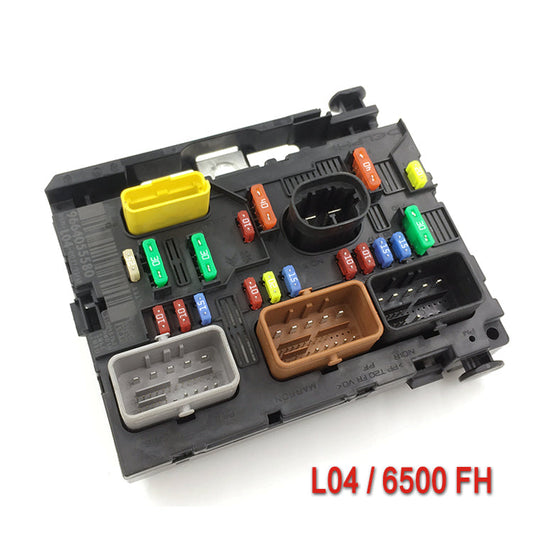 New Genuine Fuse Box Unit Assembly BSM L04=L11 6500FH 9664055780 9664055580 for Peugeot 207 307 Citroen C4 C5 Triumph